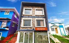 Fabexpress Grand Castle Hill Resorts - Ooty Lake - 800M